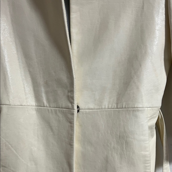 Italian Leather Off White Belted Coat - Picture 7 of 16